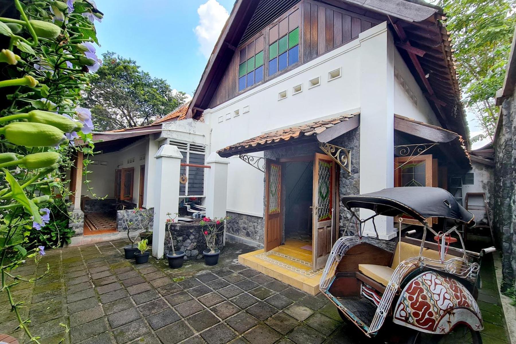 Omah Pitoe Yogya Homestay Yogyakarta Exteriör bild